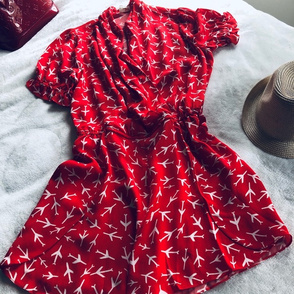 DVF Sz M Short Sleeve Collared Ruffle Romper New - Picture 5 of 8
